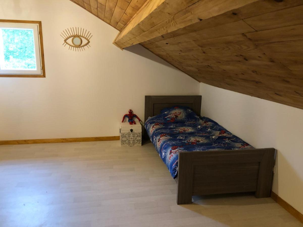 Gite Des Petites Fayes Sud La Douze Dış mekan fotoğraf